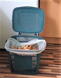Košík na kuchynský bioodpad