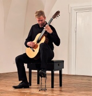 Malý orchester v rukách Karola Samuelčíka