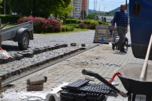 OPRAVA odvodňovacích žľabov na pešej zóne