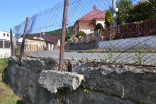 Oporný múr Ulice Jilemnického sady