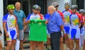 Päťdesiatka cyklistov navštívila Humenné v rámci cyklojazdy Na bicykli deťom