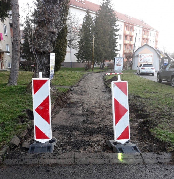 Rekonštrukcia chodníka