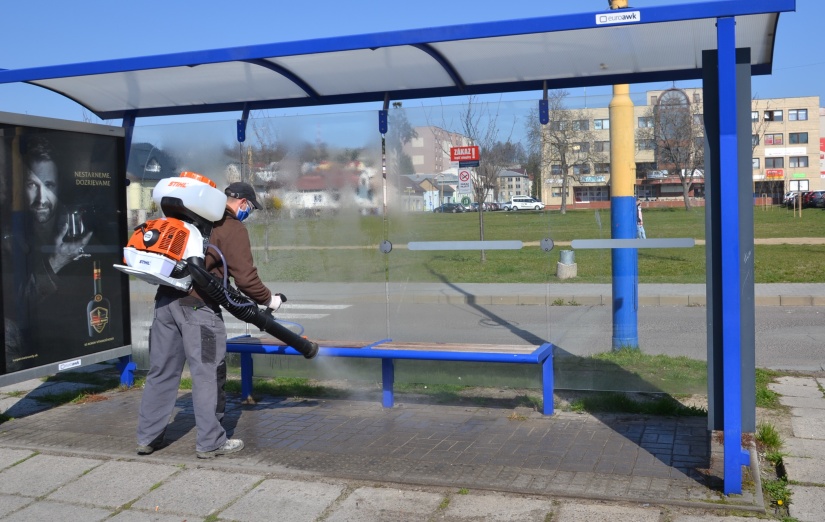 Očista autobusových zastávok