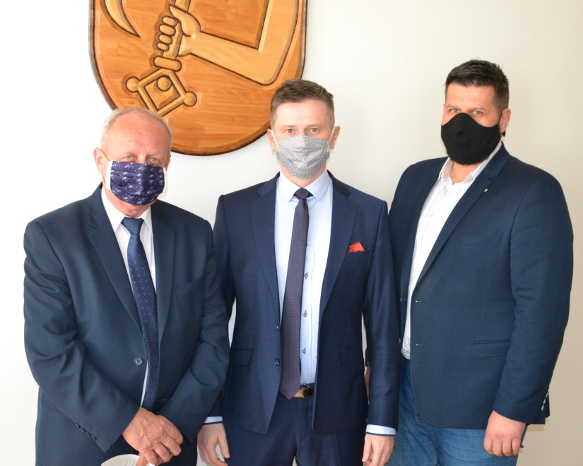 Ján Voloch, primátor Miloš Meričko a Peter Pipák