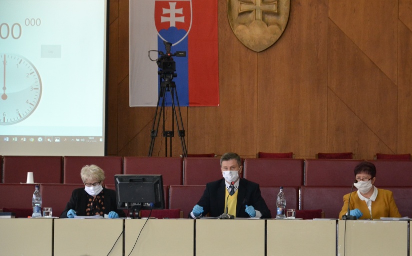 Mestské zastupiteľstvo netradične, aj v čase koronavírusu