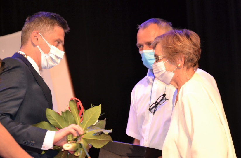 Michal Kirschner In memoriam - cenu prevzala manželka Mária a syn Michal