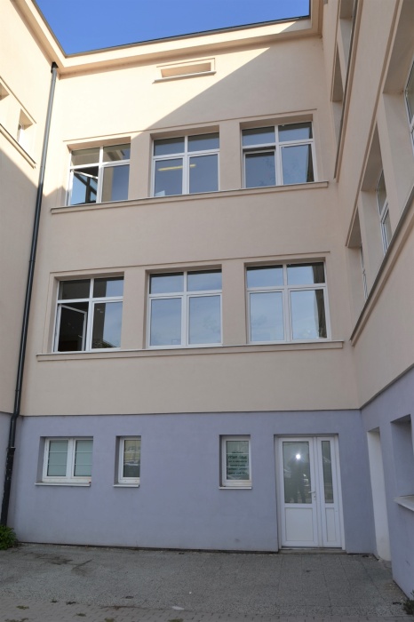 Priestor pre prístavbu výťahu na Detskej poliklinike