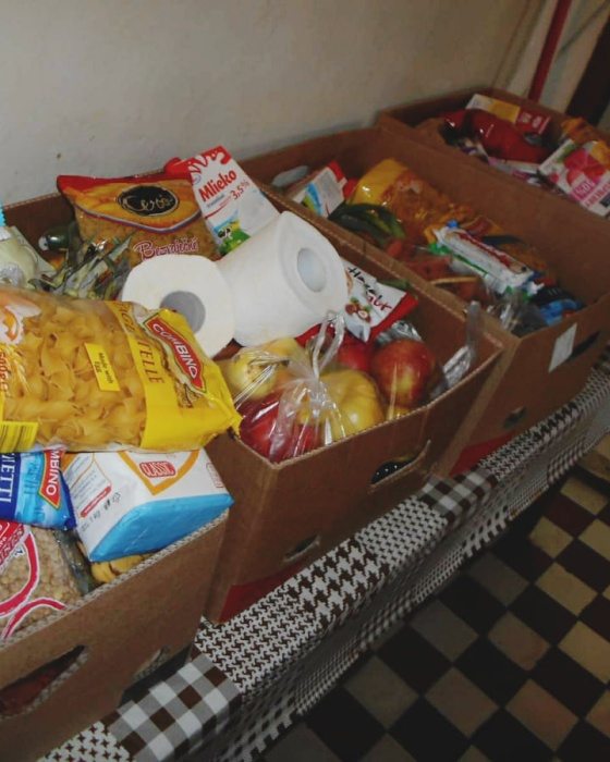 Potravinová zbierka „Podeľ sa a pomôž“