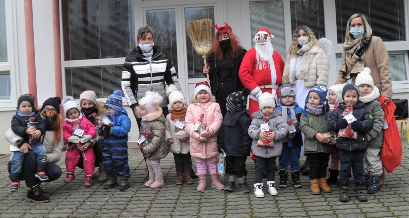 MŠ Třebíčska navštívili Mikuláš, anjel i čert