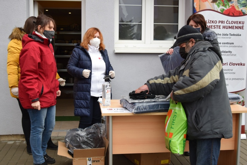 Projekt "Zakry sa, obleč sa"