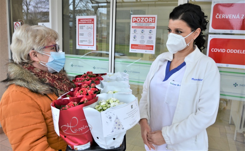 Kvetinová vďaka zdravotníkom