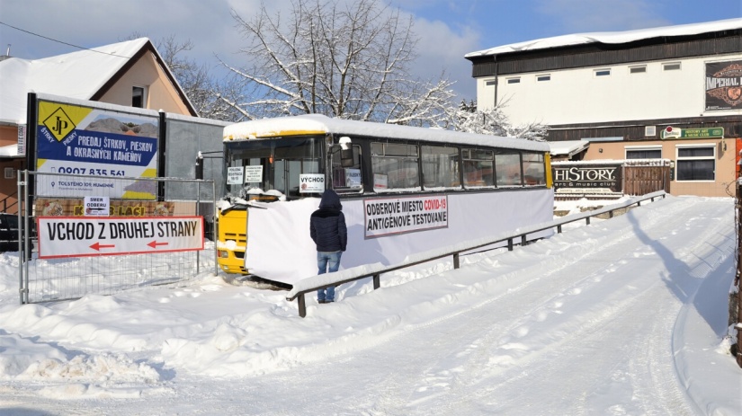 Mobilné odberové miesto na Hviezdoslavovej ulici