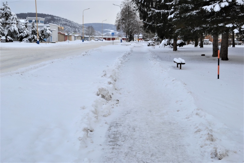 Údržba ciest a chodníkov (12.2.)