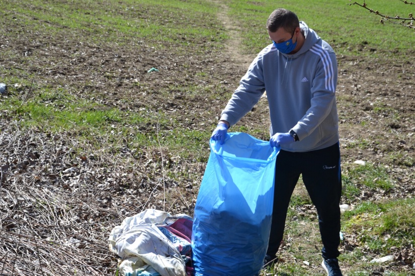 KAŽDÉ VRECE SA RÁTA – Sninský most