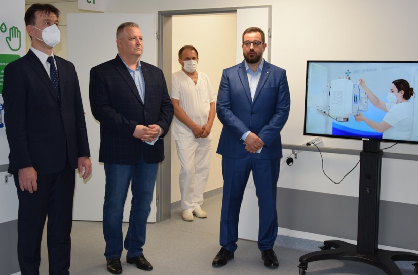 Slávnostné otváranie novej rádiológie v humenskej nemocnici