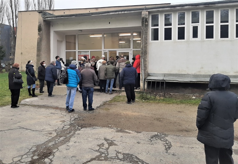 Veľkokapacitné očkovacie centrum (Obchodná akadémia) 12.12.2021