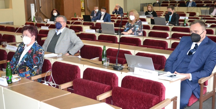 Mestské zastupiteľstvo (15.12.)