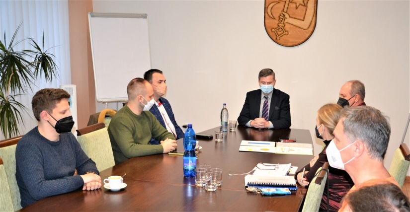 Hľadanie riešenia v téme "Cena tepla v meste Humenné"