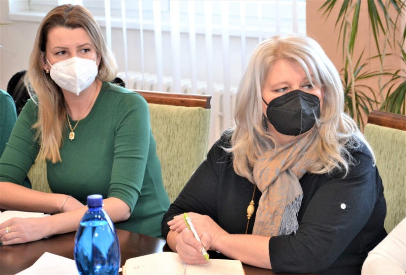 Porada s riaditeľkami  MŠ (Tatiana Glodová a Ingrid Hirjaková)
