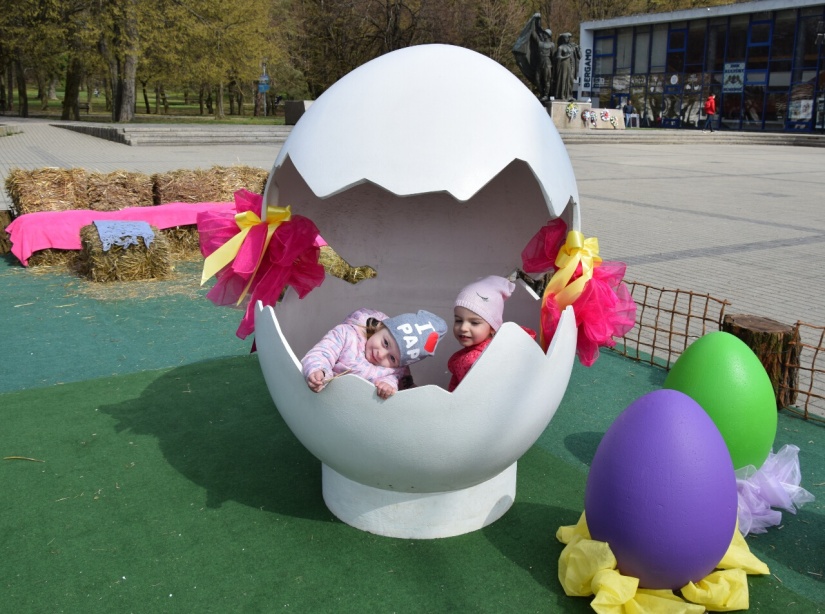 Veľkonočná výzdoba v centre mesta