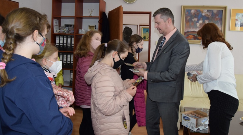 Štvrtáci navštívili primátora mesta Miloša Merička