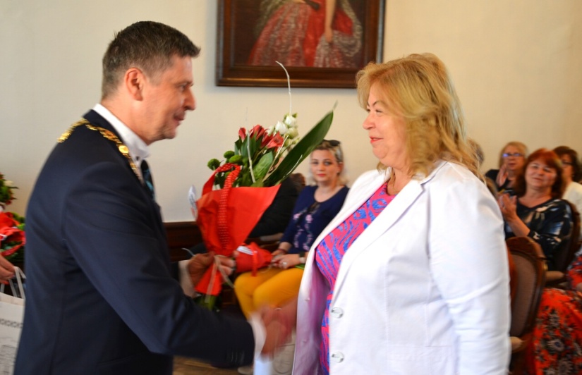 Deň matiek 2022 v humenskom kaštieli - Silvia Cukrovaná