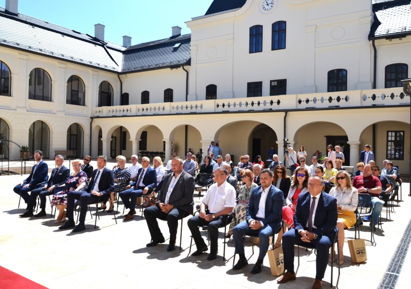 Slávnostné ukončenie rekonštrukcie kaštieľa