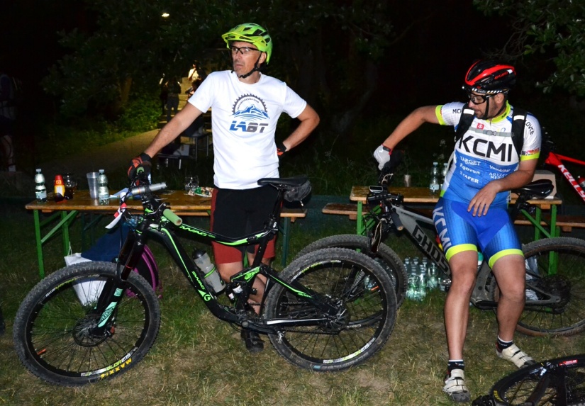 Nočná cyklistická časovka na Hubkovej