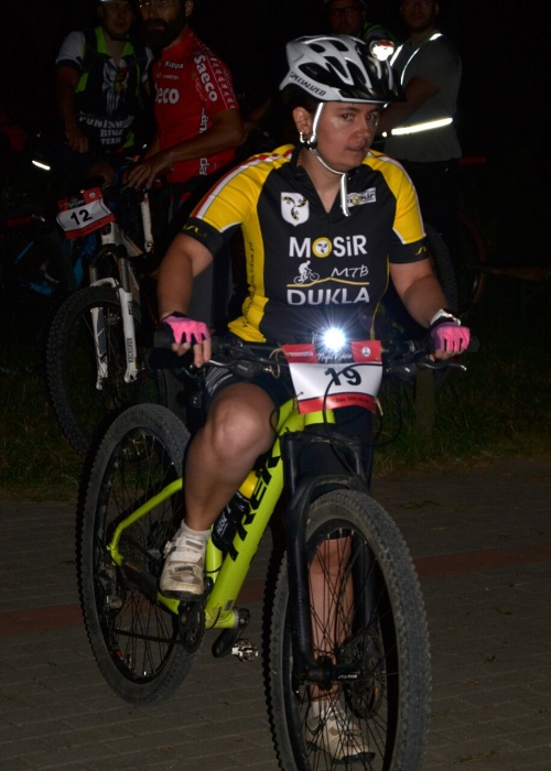 Nočná cyklistická časovka na Hubkovej