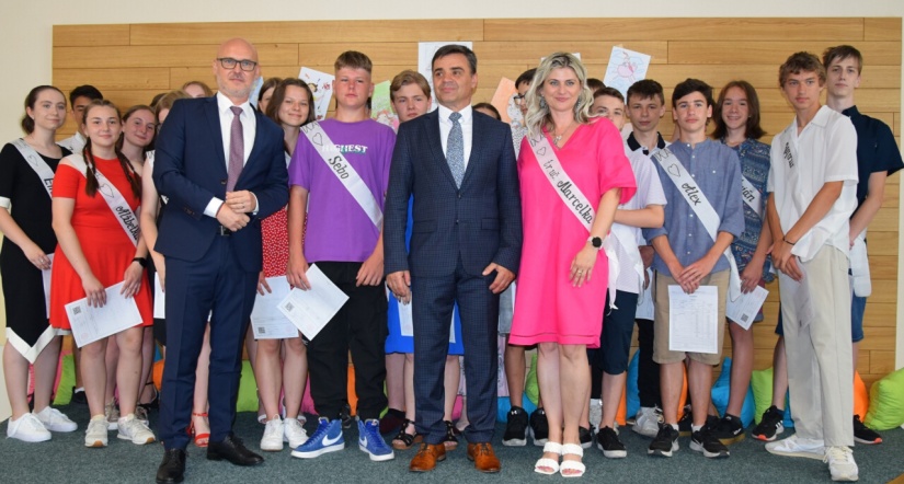 B. Gröhling s deviatakmi ZŠ J. Švermu