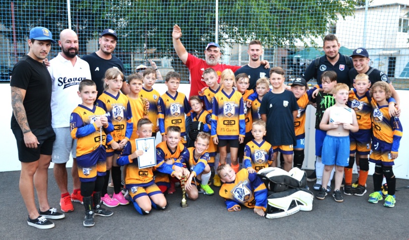 Hokejbalové ihrisko otvorené - Laborec cup 2022 - HBK Levíčatá Humenné