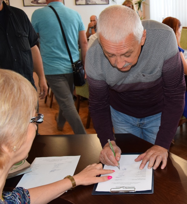 Členovia mestskej volebnej komisie zložili sľub