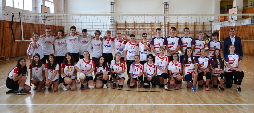 Volejbalový turnaj zmiešaných družstiev -
