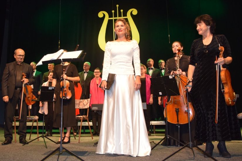 MISSA BREVIS so standing ovation