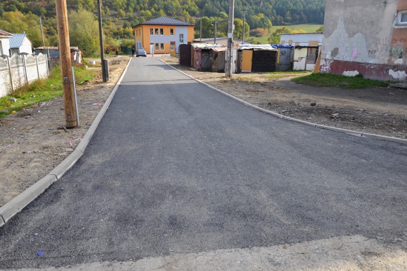 Miestna komunikácie k ZŠ s MŠ Podskalka