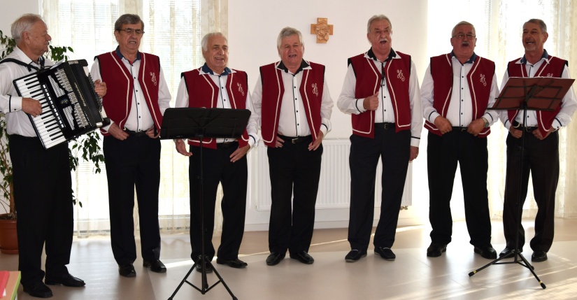 Humenskí seniori