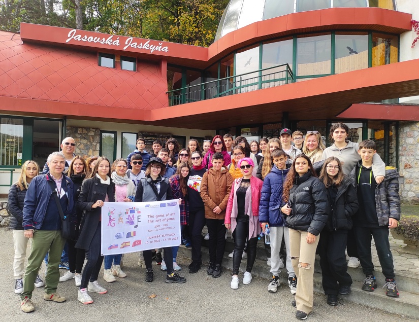 Erasmus+... Na Slovensku (organizátorom ZŠ Kudlovská)