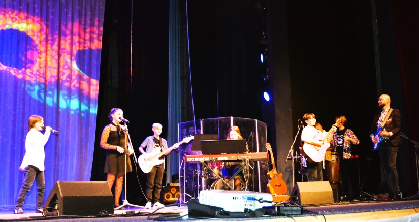 Vianočný koncert SZUŠ Via Arto