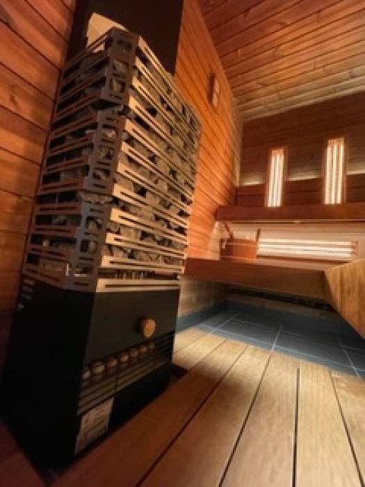 Rekonštrukcia futbalového zázemia (šatňa, sauna, sociálne zariadenia)
