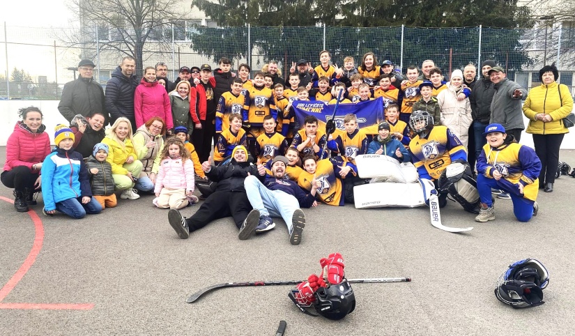 HBK Levíčatá Humenné U-14. Spolu sme Levíčatá!