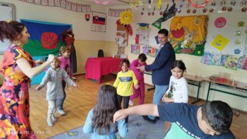 ZŠ s MŠ Podskalka - Medzinárodný deň Rómov