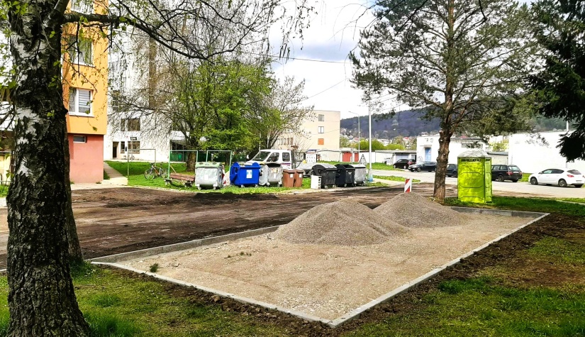 Rekonštrukcia spevnených plôch (jar 2023)