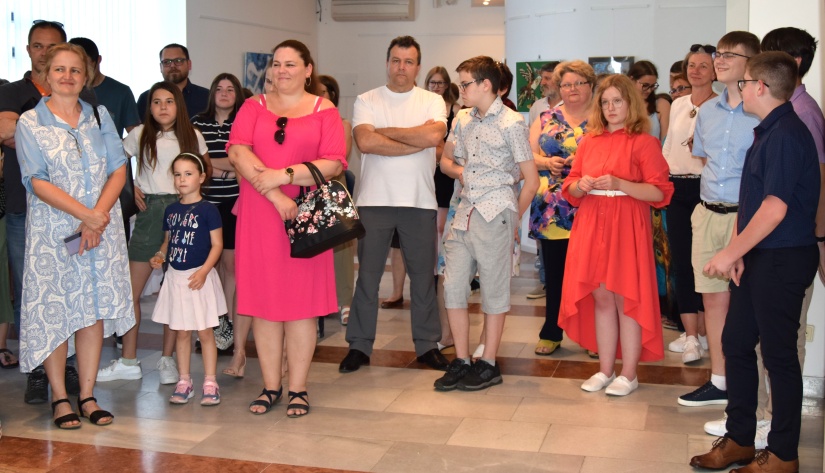 Vernisáž absolventskej výstavy ZUŠ Mierová