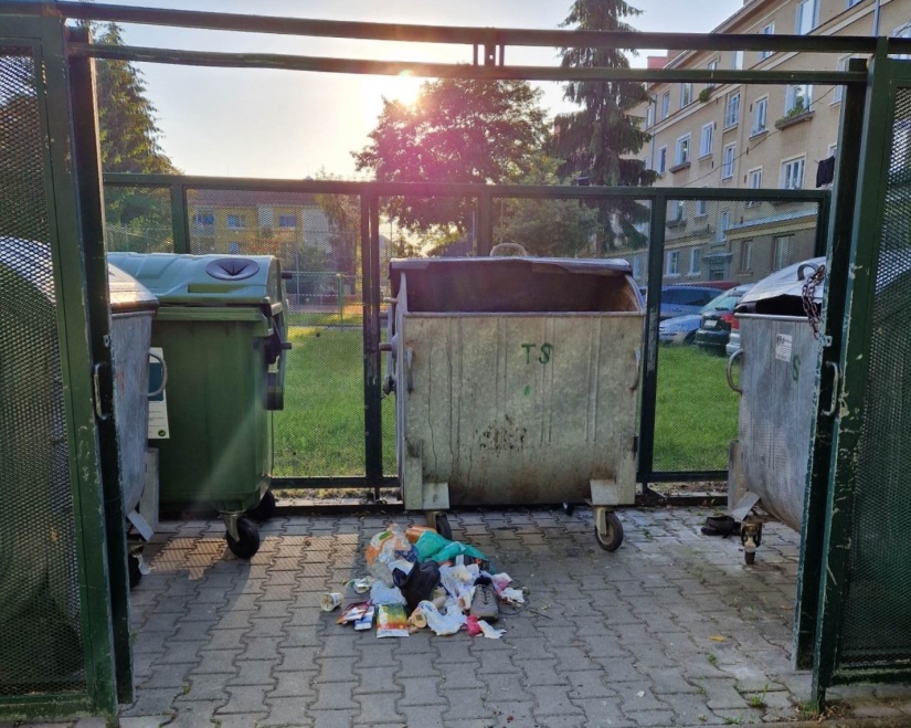 Vyčistené stojiská: 2,5 ton ODPADU NAVYŠE
