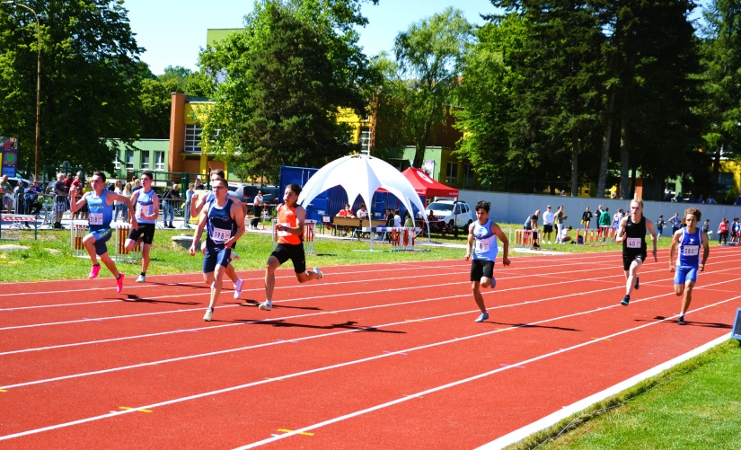 M-SR v atletike dorastu
