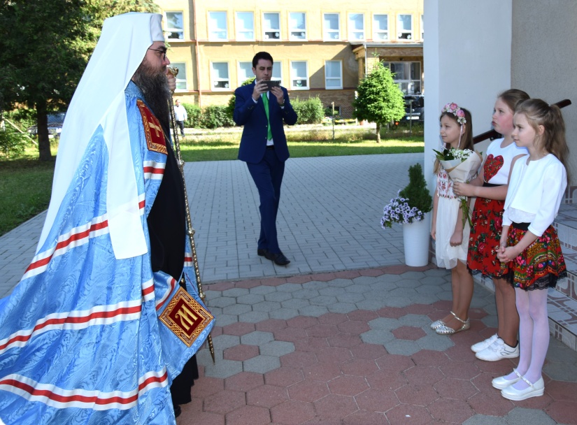 Posvätenie základného kameňa pre pastoračné a vzdelávacie centrum