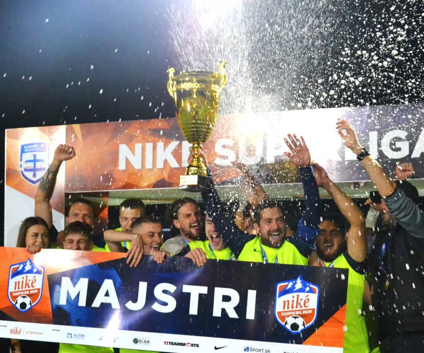 Humenné je majstrom Slovenska v malom futbale 2022/2023!