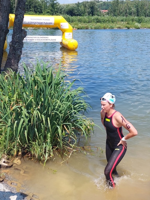 Emma Kanocová, majsterka SR v plávaní na 10 000 m