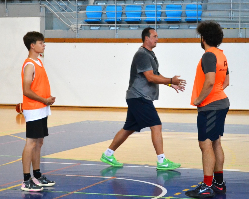 Tomáš Kačmarik v Humennom (basketbalovo)