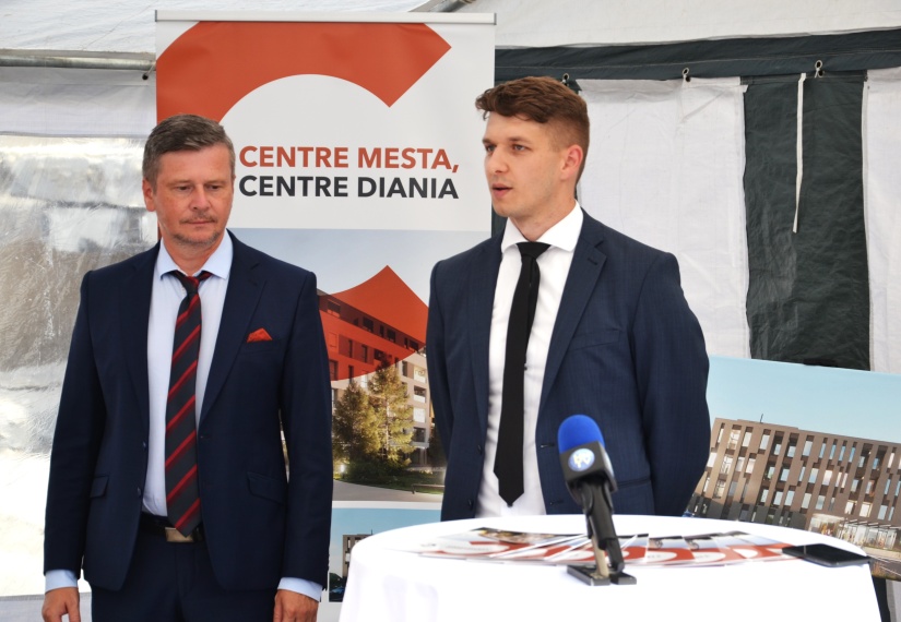 Objekt Central Point (rekonštrukcia budovy, mestského parkoviska a chodníkov)